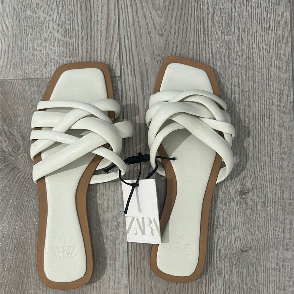 Zara Women's Cream Strappy Sandals